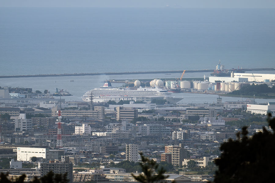 asuka_2_250930_z9_3616_900.jpg 107.3kb